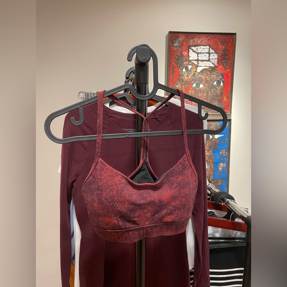Lululemon Flow Y Bra Nulu Size 4